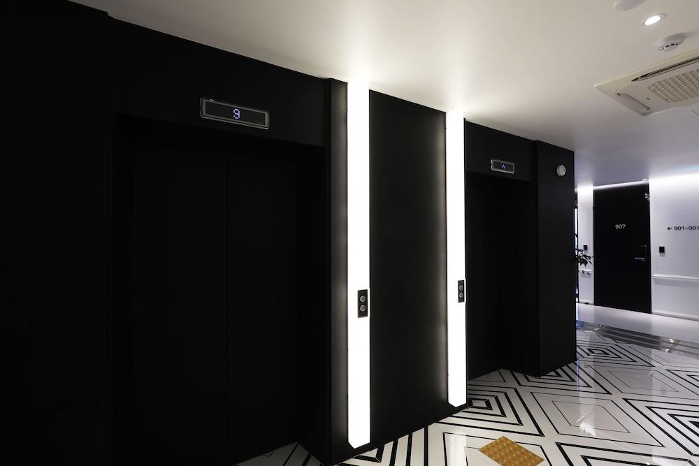 Yaja Hotel Wirye
