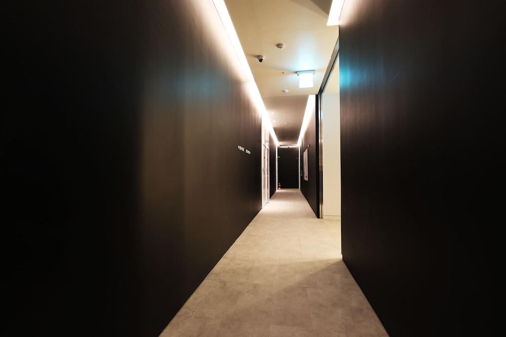 Yaja Hotel Wirye