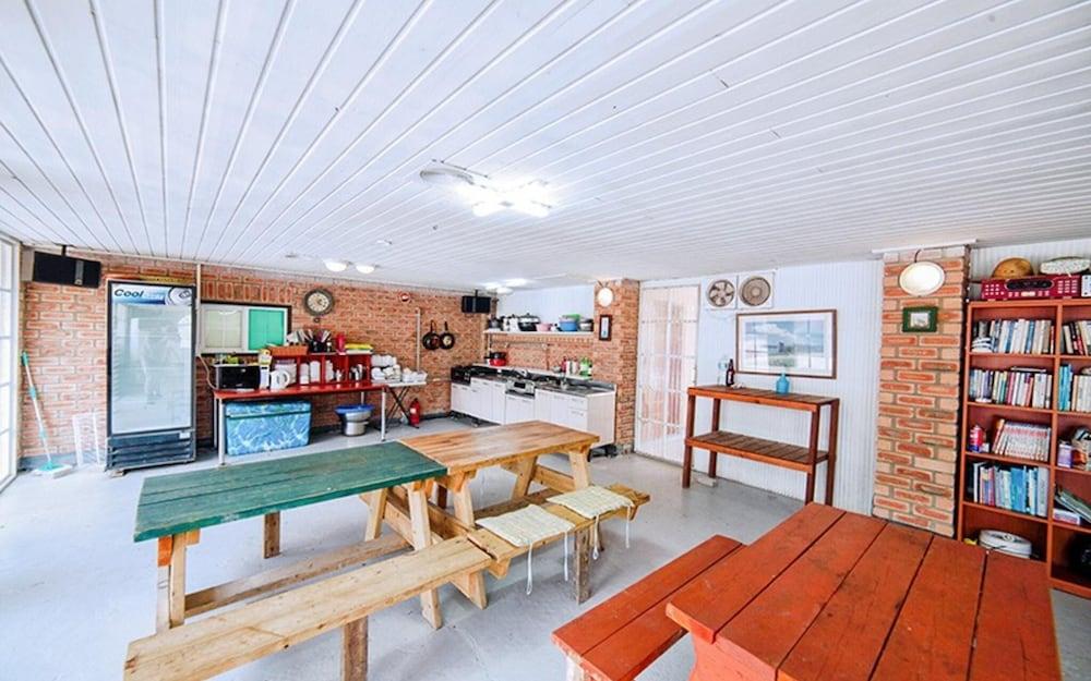 Oak Vill Pension