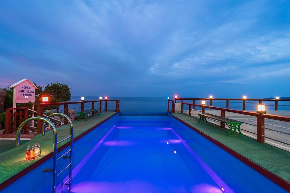 Pension Venezia In Samcheok