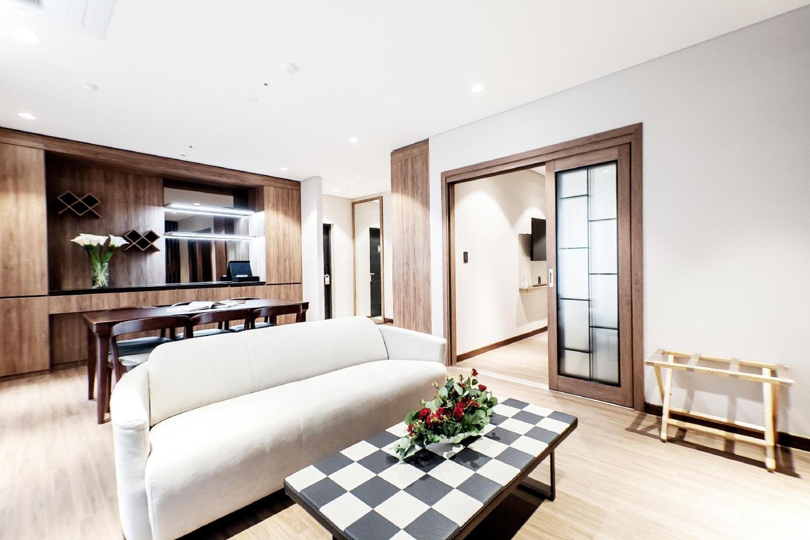 Hotel Intrada Icheon