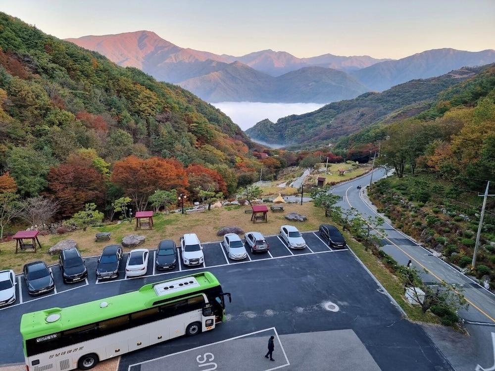 Junsung Resort