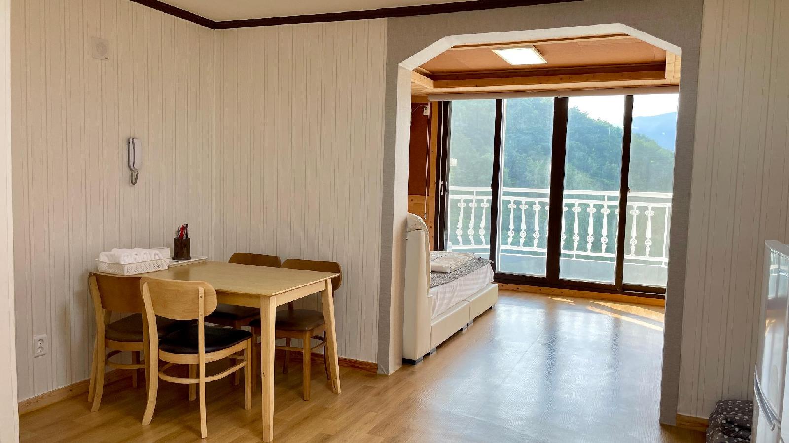 Junsung Resort