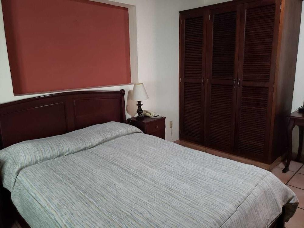 Hotel Alsacia