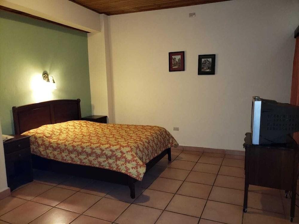 Hotel Alsacia