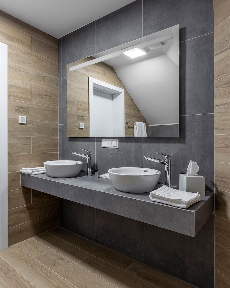 Kontrakt Boutique Hotel