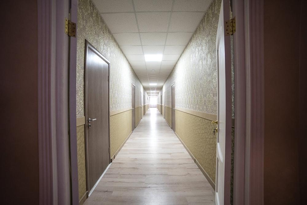 Sergeev Hotel and Hostel