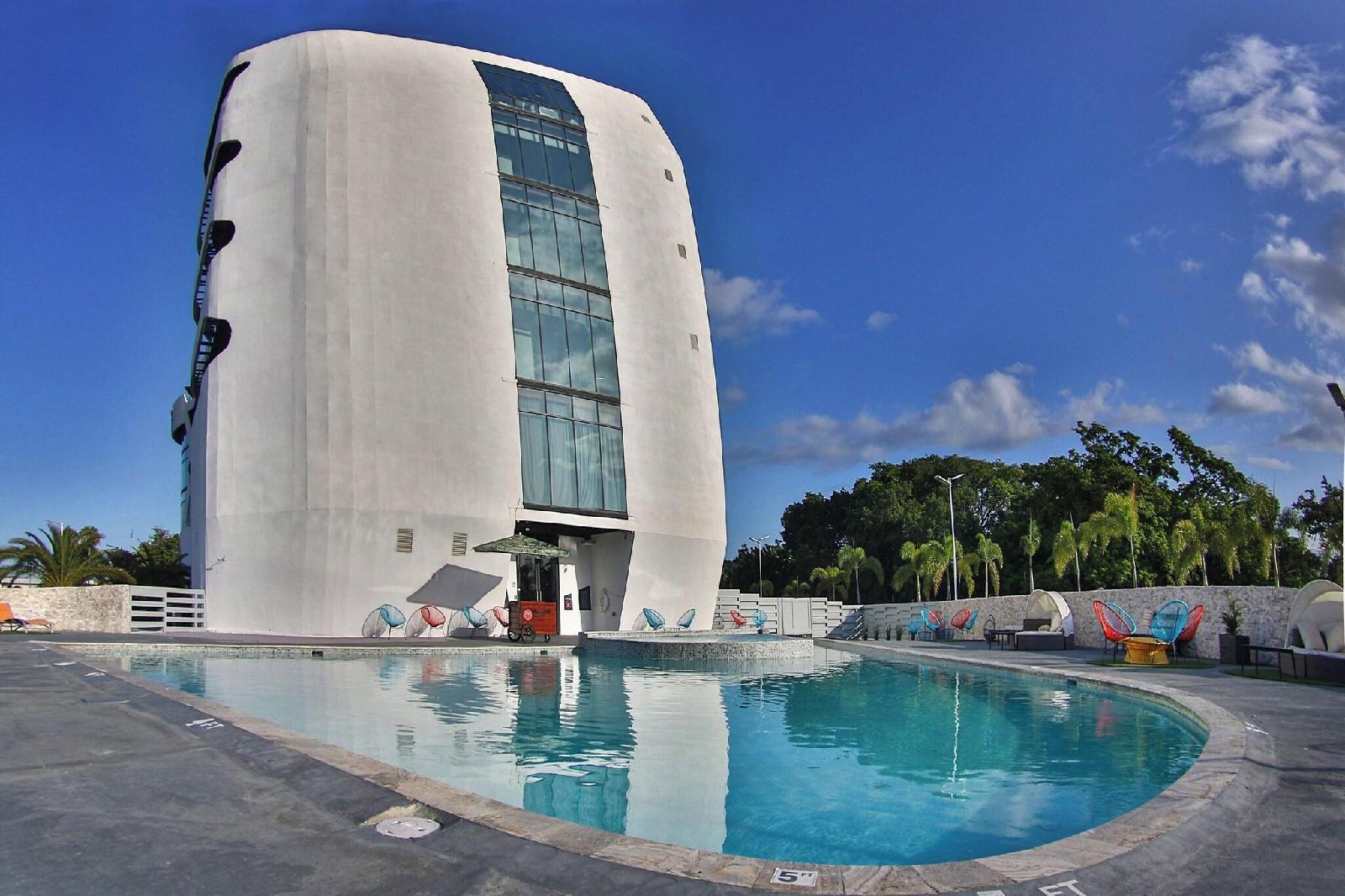 Aloft Ponce