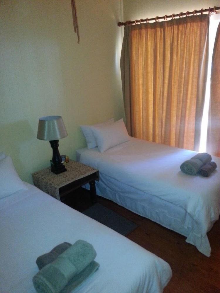 Dream Beach Self Catering Lodge