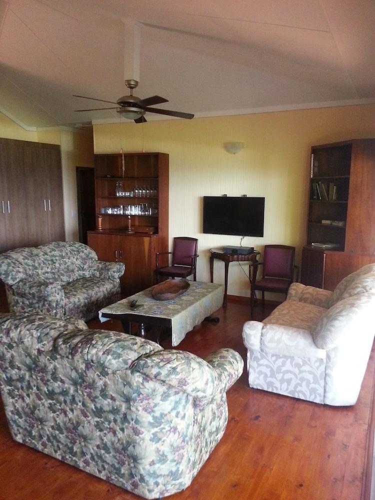Dream Beach Self Catering Lodge