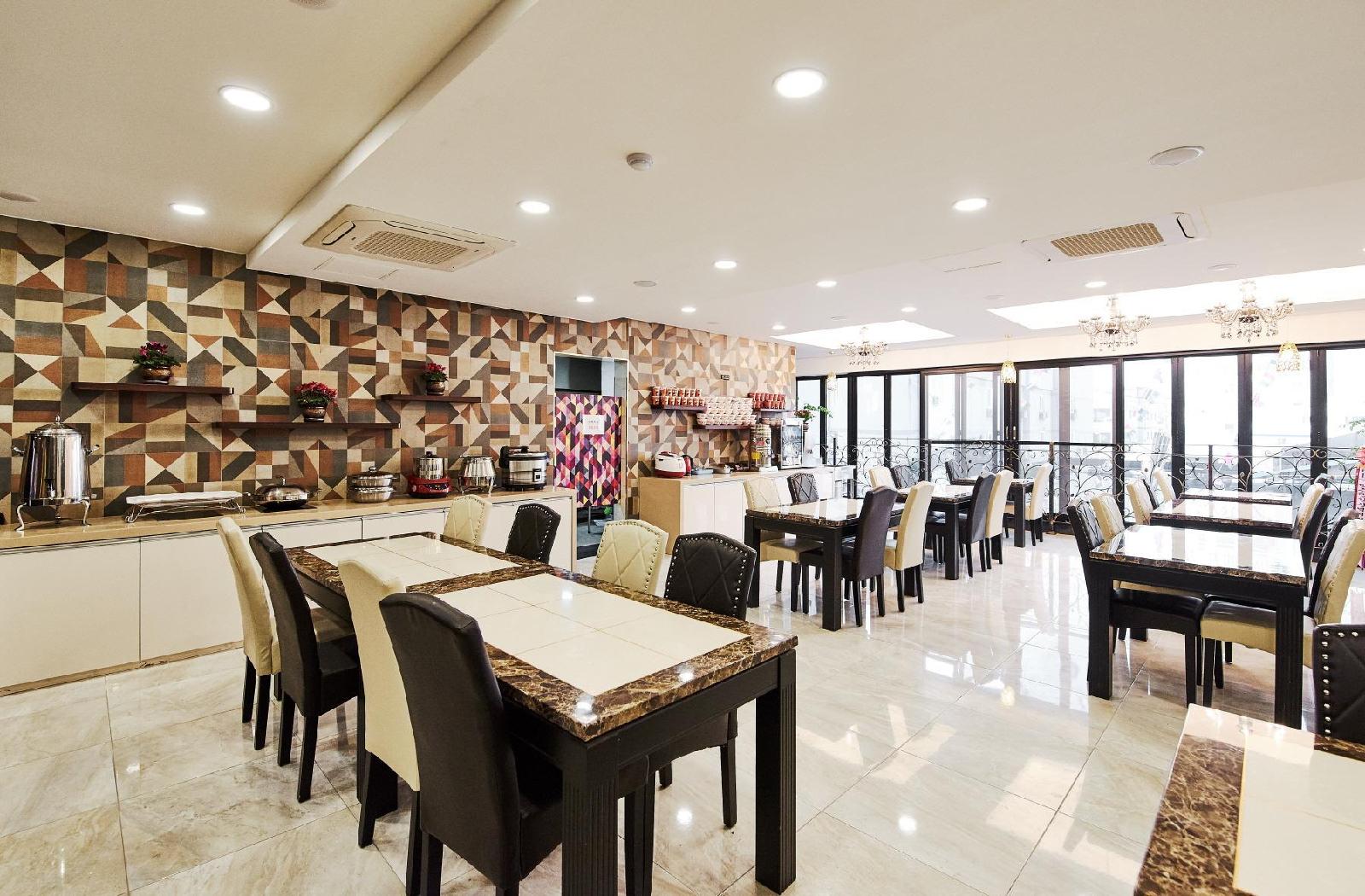 Hotel The Class