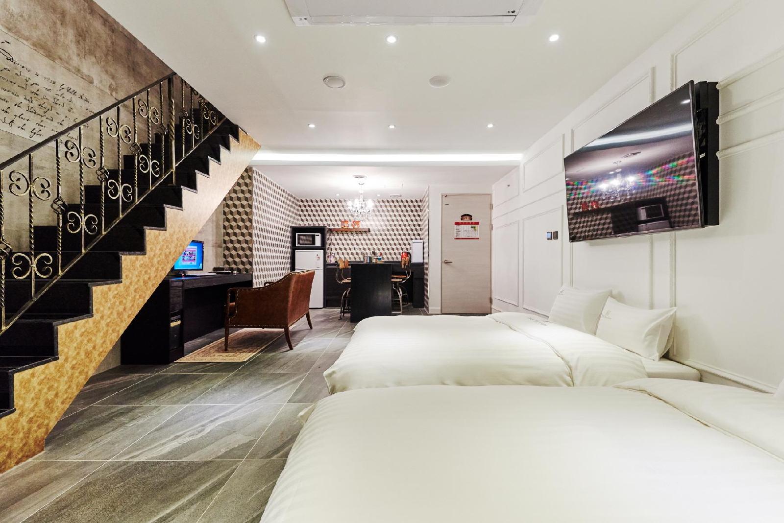 Hotel The Class