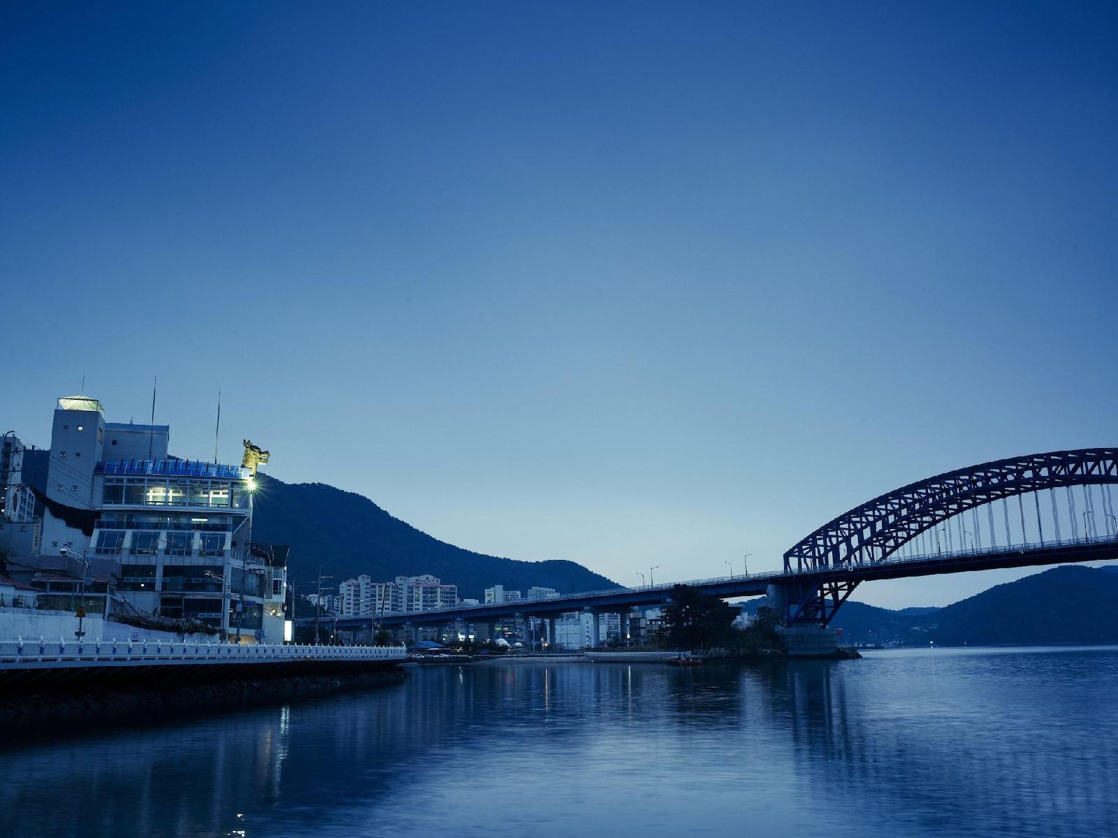 Tongyeong Geobukseon Hotel