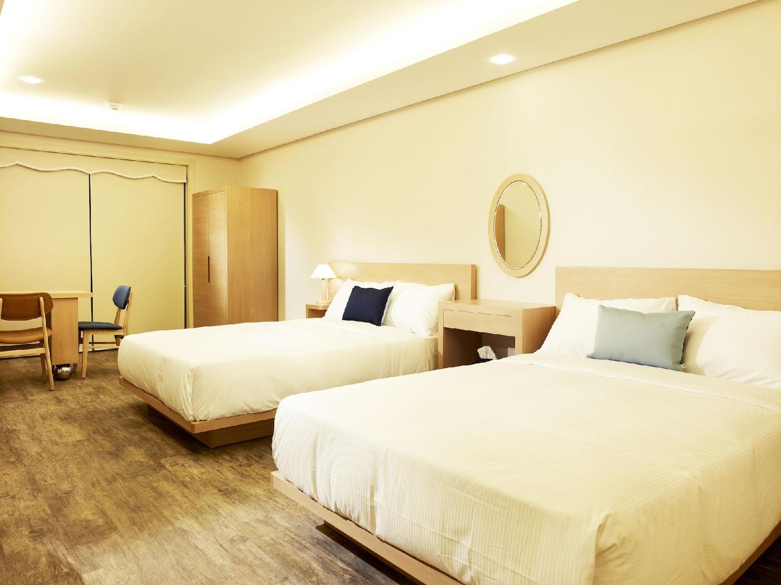 Tongyeong Geobukseon Hotel