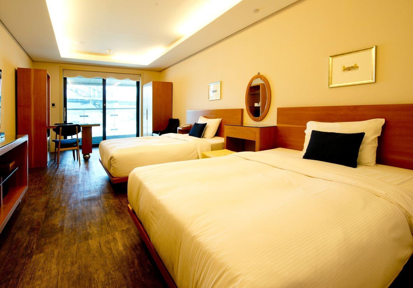 Tongyeong Geobukseon Hotel