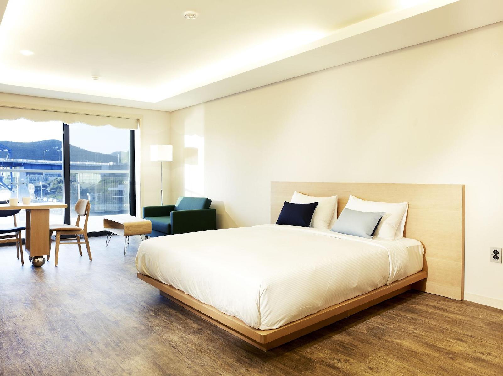 Tongyeong Geobukseon Hotel