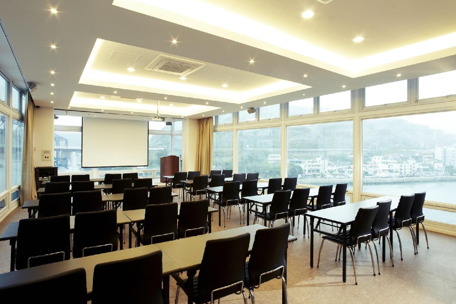 Tongyeong Geobukseon Hotel