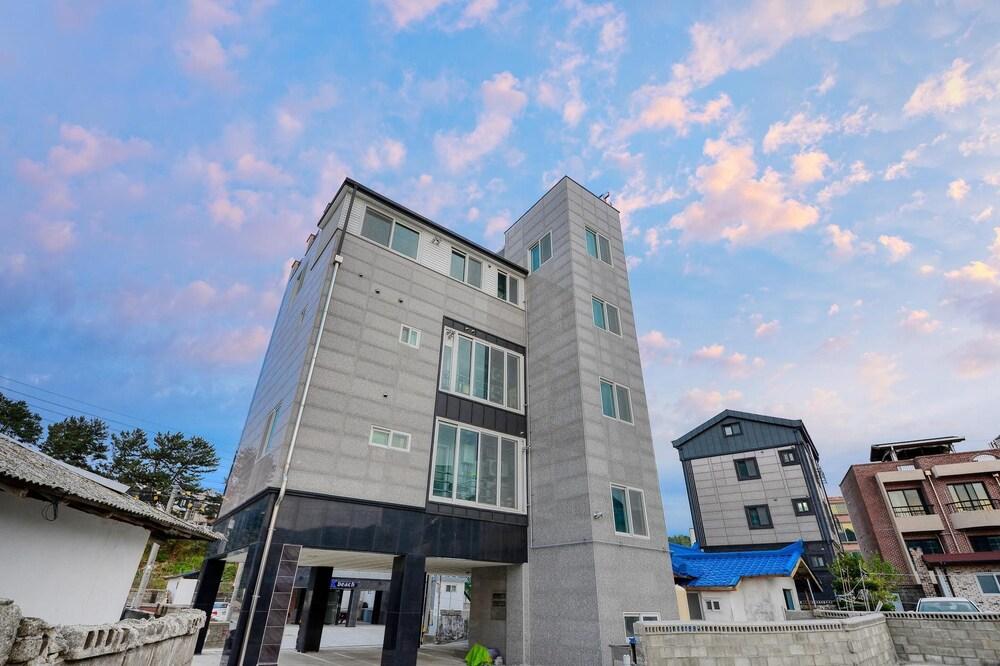 Samcheok Jisu Pension