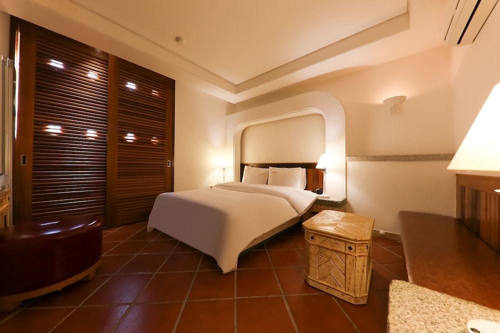 Hotel ES Cheongju