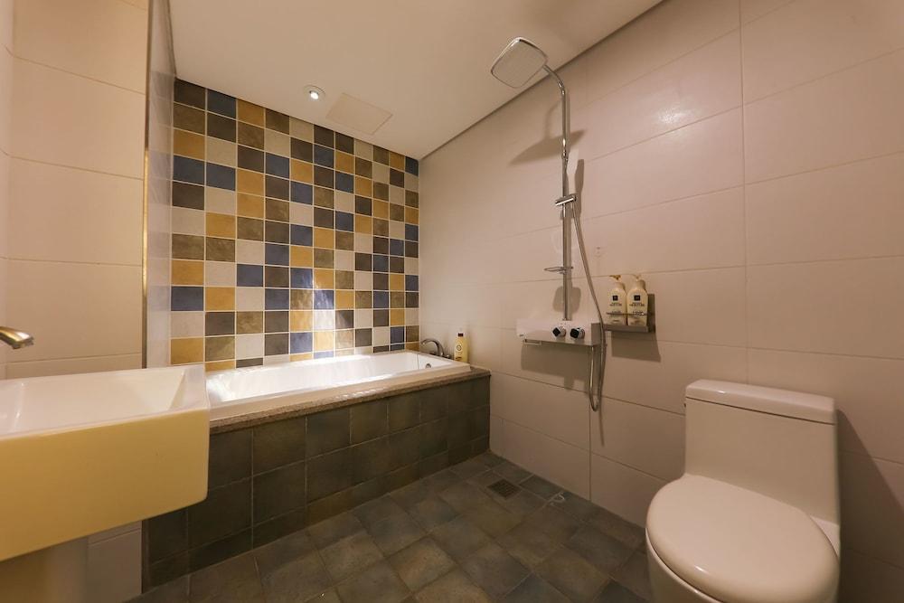 Hotel ES Cheongju