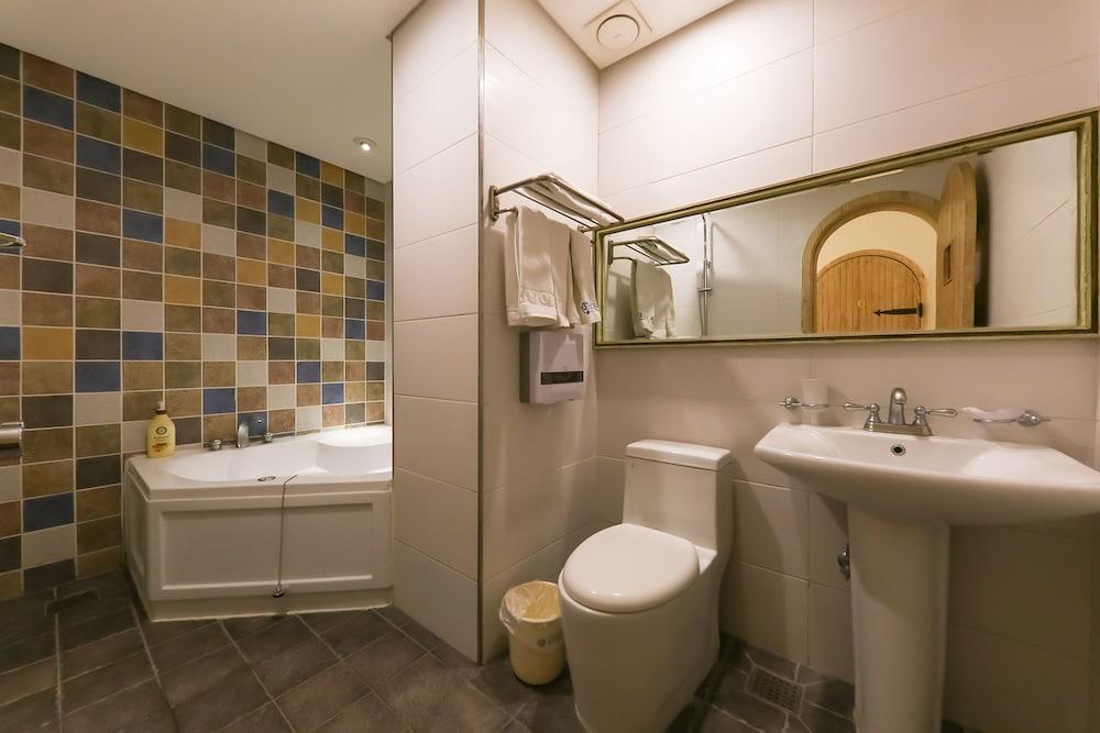 Hotel ES Cheongju