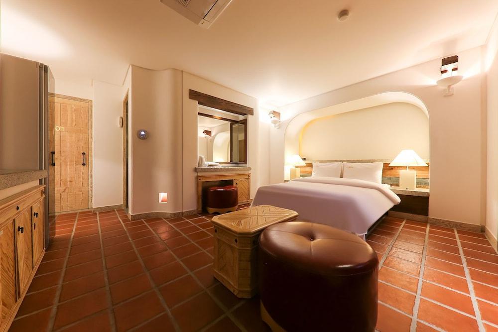 Hotel ES Cheongju