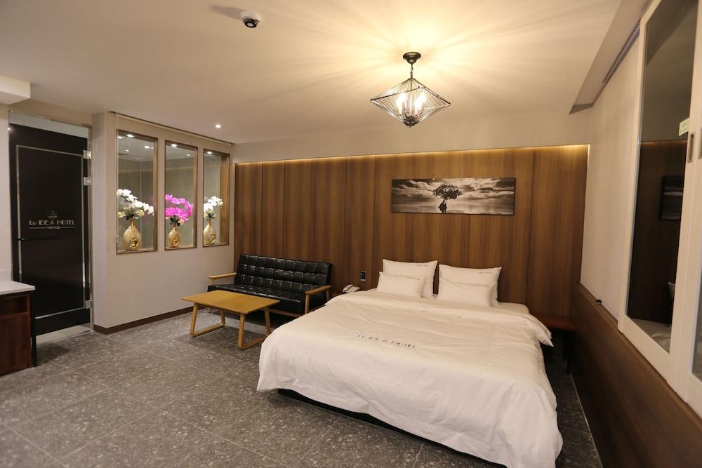 Idea Hotel
