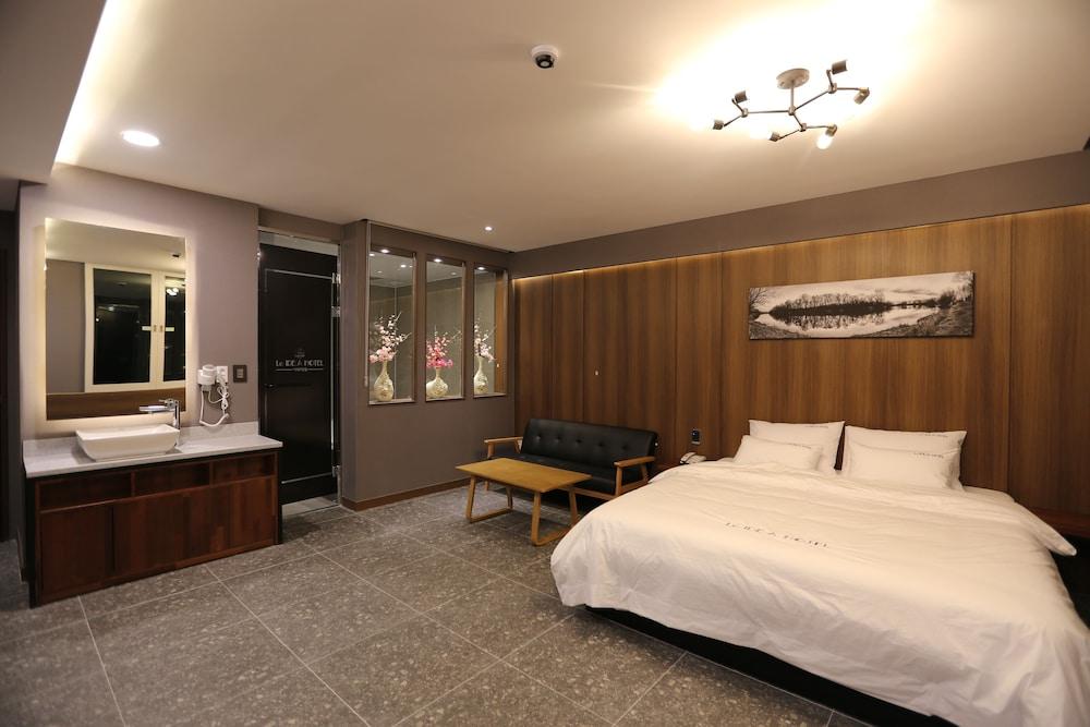 Idea Hotel