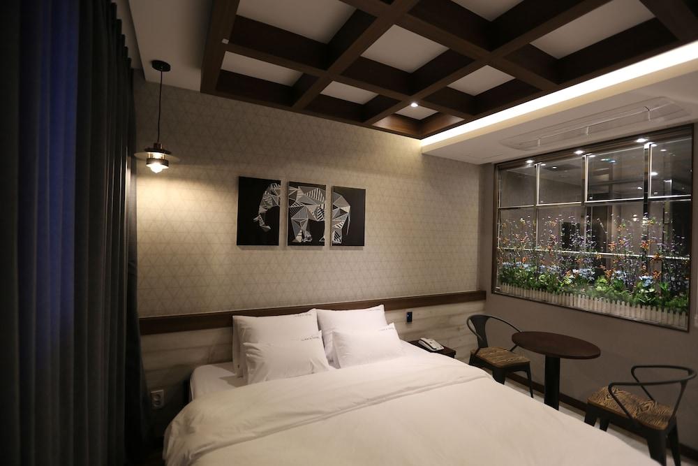 Idea Hotel
