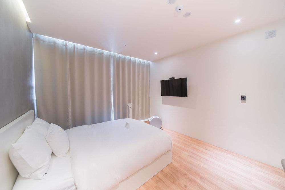 Just Sleep Hotel 2