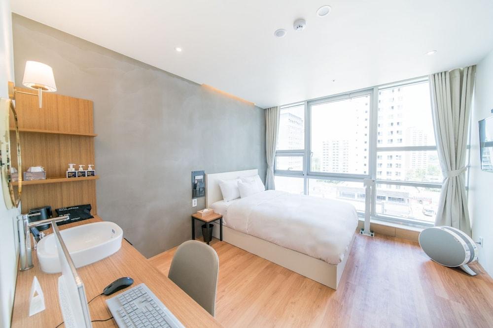 Just Sleep Hotel 2