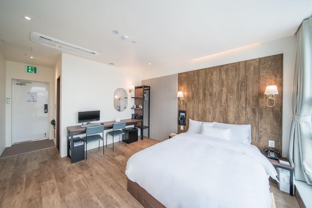 Just Sleep Hotel 2