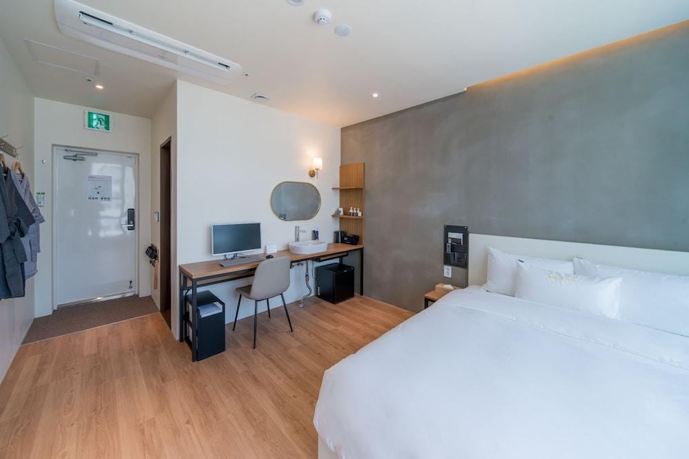 Just Sleep Hotel 2