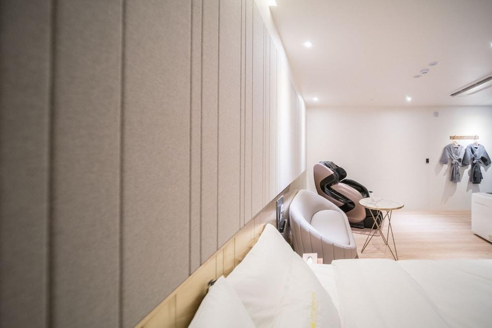 Just Sleep Hotel 2
