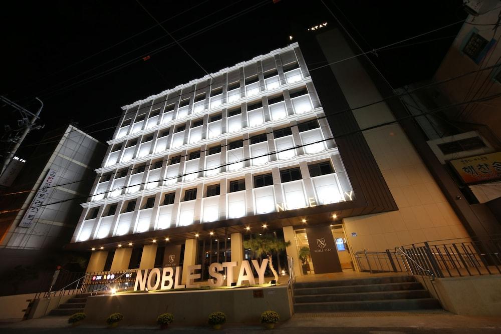 Noble Stay