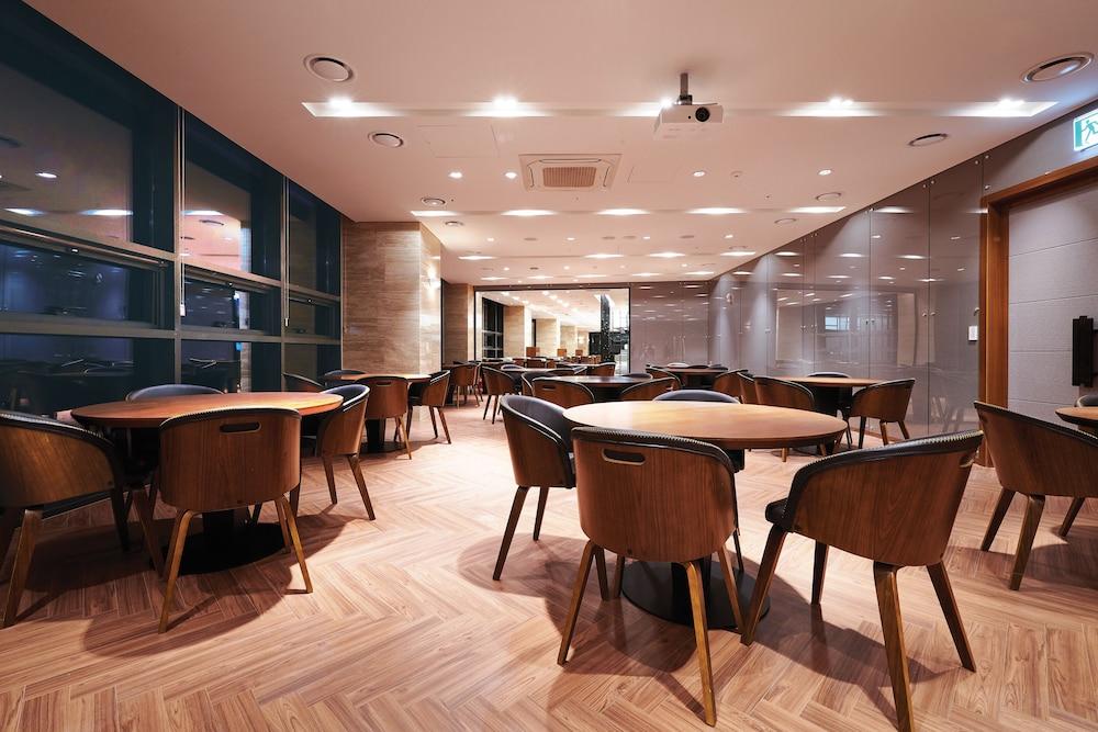 Ramada Encore by Wyndham Jeongseon