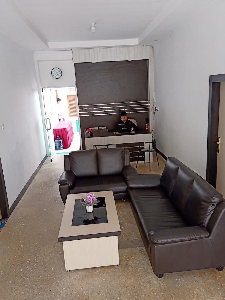 Hotel Salma