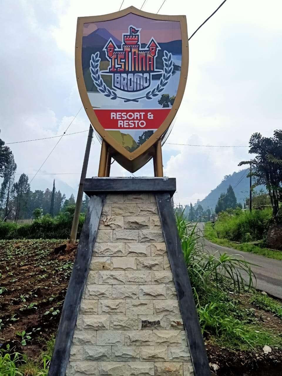 Istana Bromo Resort And Resto