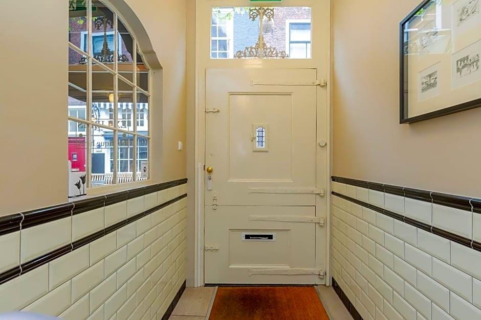 Ex Libris Boutique Hotel