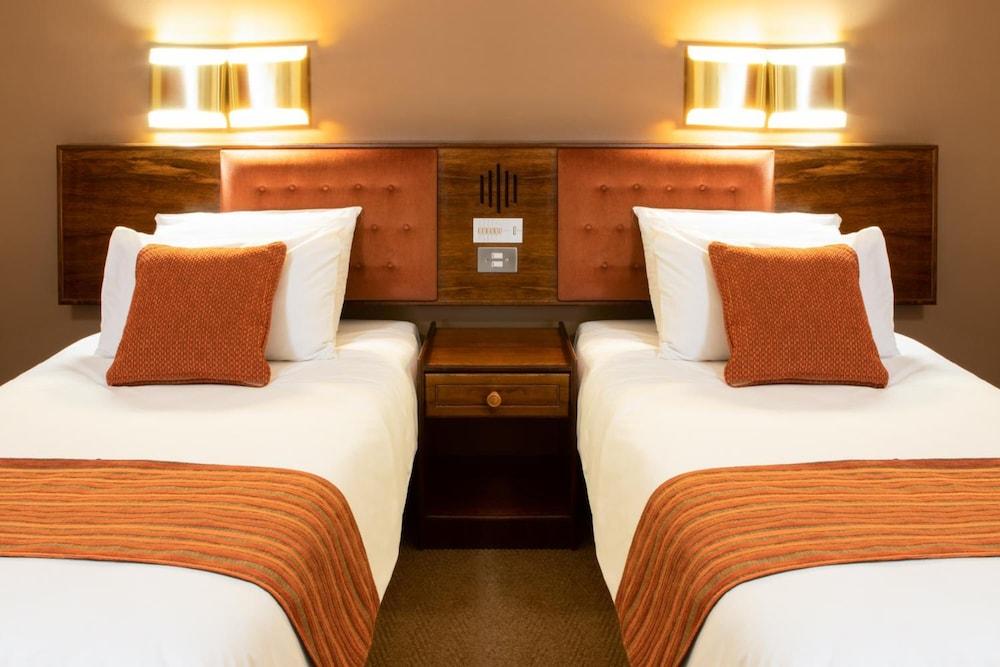 Elgro Hotel