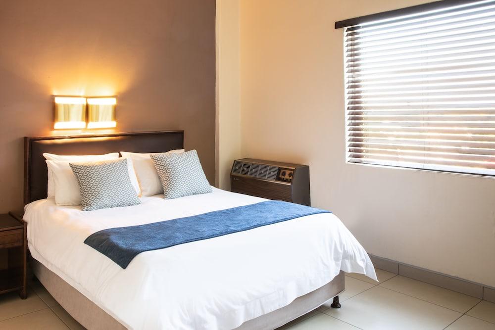 Elgro Hotel