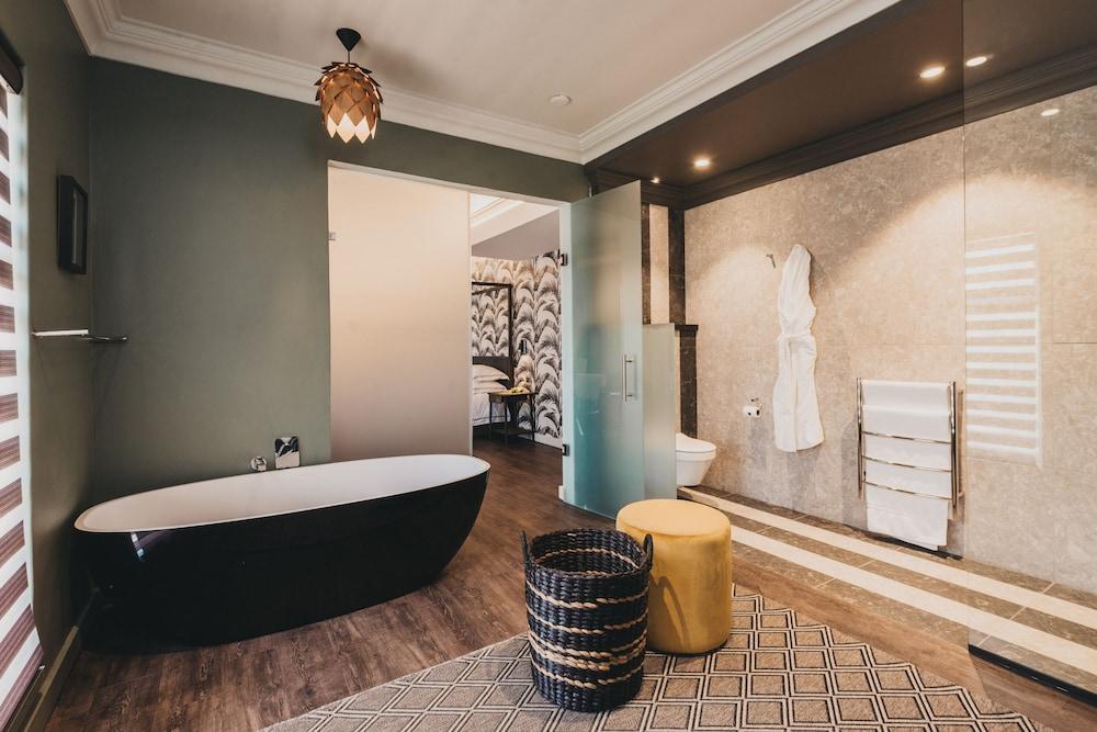 The Feather Hill Boutique Hotel And Spa