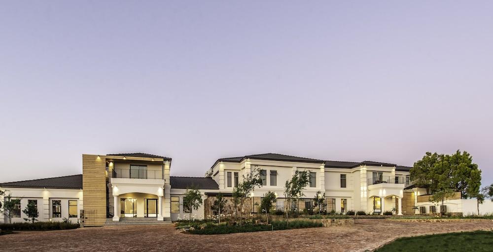 The Feather Hill Boutique Hotel And Spa
