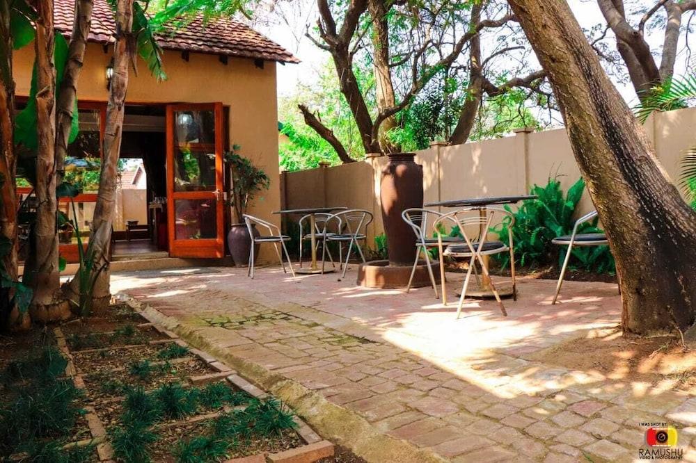 Echo Garden Guest House
