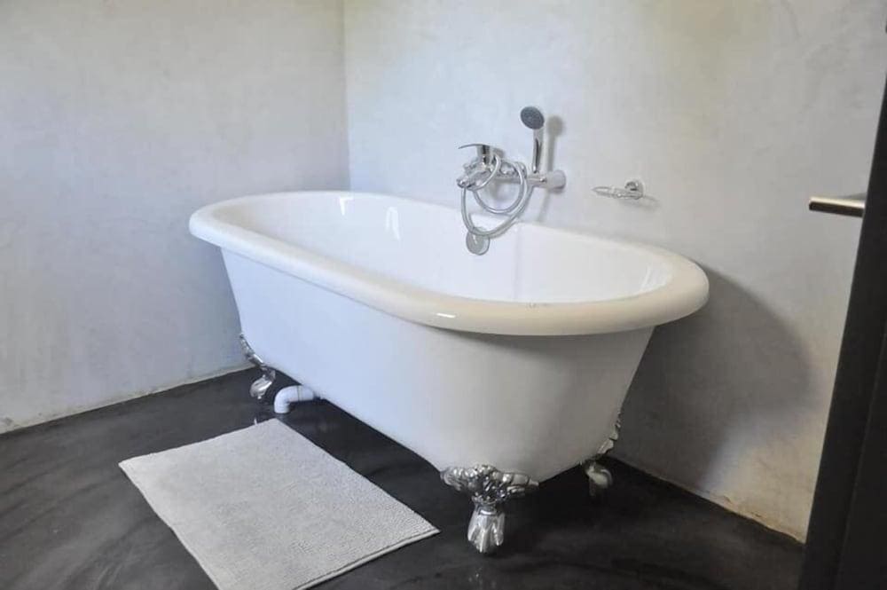 Anisa Guesthouse
