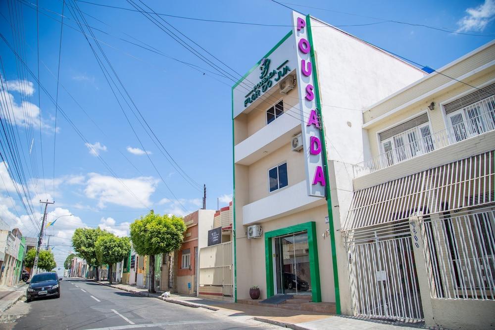 Hotel E Pousada Flor Do Jua