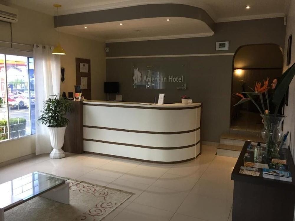 American Hotel