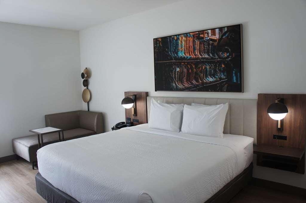 La Quinta Inn & Suites by Wyndham Terrell