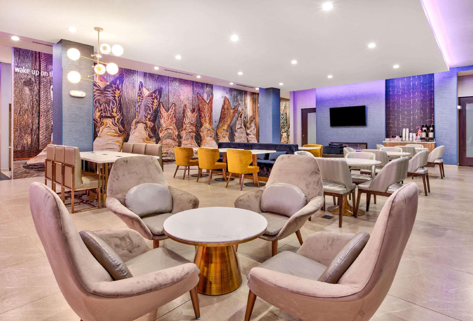 La Quinta Inn & Suites by Wyndham Terrell