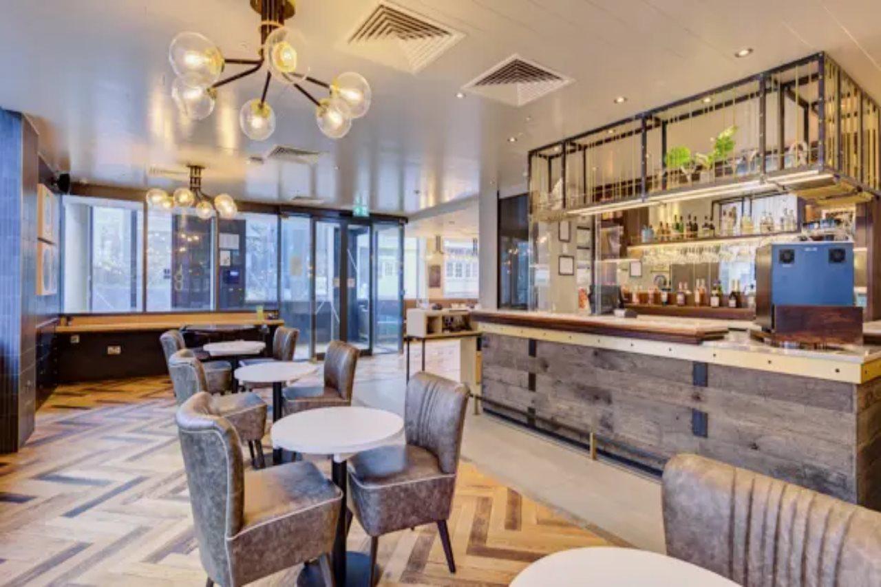 Hub by Premier Inn London West Brompton